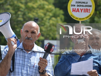 People gathered in front of the Ministry of National Education in order to protest against Turkey's education system on the report card day...