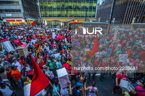 The MTST (Homeless Workers Movement) protests on September 19, 2017 in front of the presidential office in São Paulo, on Avenida Paulista, i...