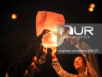 SURAKARTA, INDONESIA - October 20 : Peoples lit a lanterns which symbolize a new hope during the celebration of the inauguration of the new...