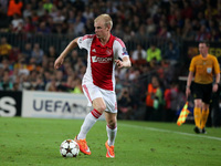 21 October-BARCELONA SPAIN: Davy Klaassen in the match between FC Barcelona and Ajax, for Week 3 of the Champions League, played at the Camp...