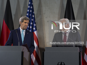 John F. Kerry, US  foreign minister, and Frank-Walter Steinmeier (SPD), German Foreign Minister,  give a joint press conference at Berliner...