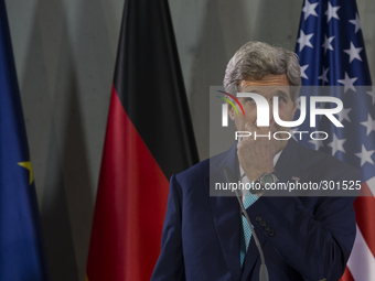 John F. Kerry, US  foreign minister, and Frank-Walter Steinmeier (SPD), German Foreign Minister,  give a joint press conference at Berliner...