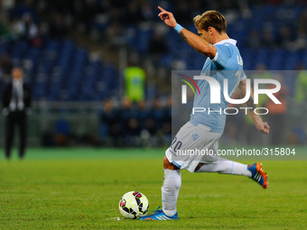 Il gol di Biglia su punizione during the Serie A match between SS Lazio and Torino at Olympic Stadium, Italy on October 26, 2014. (