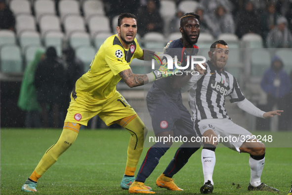 Juventus forward Carlos Tevez (10) during the Uefa Champions League Group Stage football match n.4 JUVENTUS - OLYMPIACOS on 04/11/14 at the...