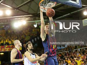 BARCELONA -december28- SPAIN : Tibor Pleiss in the match between FC Barcelona and Real Madrid, forthe week 13 of the Endesa League basketbal...