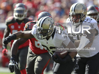 New Orleans Saints running back Mark Ingram (22) carries against Tampa during the second quarter December 28 at Raymond James Stadium in Tam...