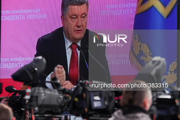 Ukrainian President Petro Poroshenko holds a press-conference in Kiev, on December 29, 2014. 