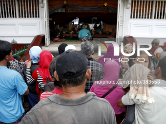 The residents shows Gamelan Kyai Guntur Madu that sounded in Pagongan Kidul in the courtyard of the mosque Kauman Kidul, Yogyakarta, Indones...