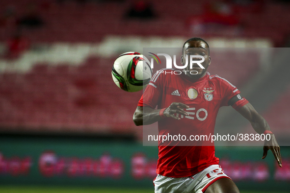 Benfica's forward Ola John in action during the Portuguese League Cup  football match between SL Benfica and CD Nacional at Luz  Stadium in...