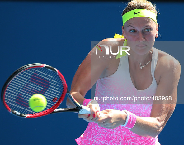 (150122) -- MELBOURNE, Jan. 22, 2015 () -- Petra Kvitova of the Czech Republic returns the ball during the second round match of women's sin...