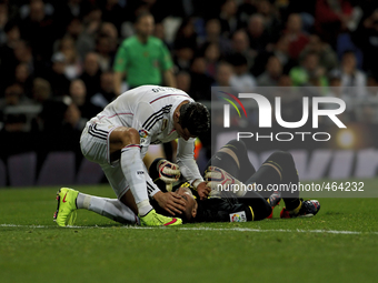 Real Madrid's Portuguese forward Cristiano Ronaldo  and Villarreal CF´s Spanish goalkeeper player Sergio Asenjo during the Spanish League 20...