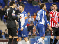 BARCELONA -march 04- SPAIN: clash between Gorka Iraizoz and Luis Garcia in the match between RCD Espanyol and Athletic Club, for the second...
