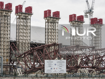 New dome under construction by Novarka Company will cover the Chernobyl nuclear reactor number 4. (
