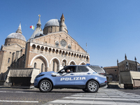 In order to comply with the new regulations imposed by Premier Giuseppe Conte with the latest Prime Ministerial Decree, the Padua Police beg...
