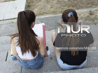 Students  enter to take the exams of the Evaluation of Access to University (EVAU) in Complutense University on July 06, 2020 in  Madrid, Sp...