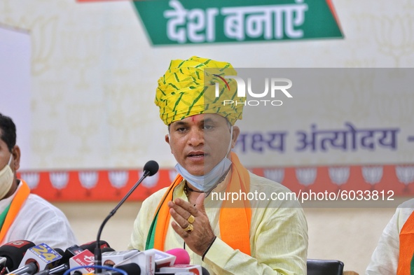 Union Minister of State for Agriculture and Farmers Welfare Kailash Choudhary addresses a press conference on farm bills in Jaipur, Rajastha...