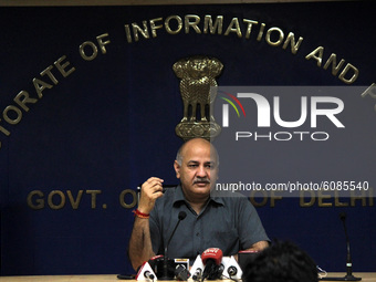 Delhi Deputy Chief Minister Manish Sisodia attacked the central government over deteriorating air quality all over North India including the...
