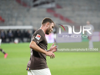 Maximilian Dittgen of FC St. Pauli looks on during the Second Bundesliga match between FC St. Pauli and 1. FC Nuernberg at Millerntor-Stadio...