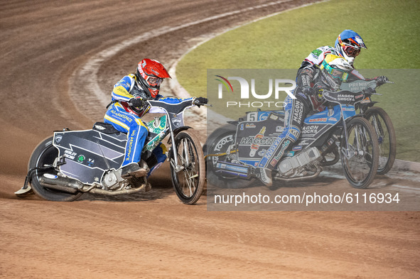 
Richard Lawson (Red), Jason Doyle (Yellow) and Steve Worrall (Blue) battle for the lead during the Peter Craven Memorial Trophy at the Nati...