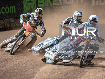 
Brady Kurtz (White) leads Jason Doyle (Blue) and Drew Kemp (Yellow) during the Peter Craven Memorial Trophy at the National Speedway Stadiu...