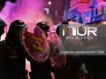 Riot policemen during the demostration in Roma organized by left movements after the eviction of the ''Nuovo Cinema Palazzo''  community cen...