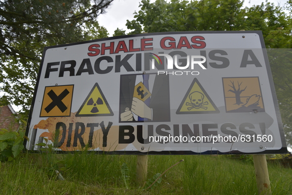 A sign demonstrating, against the gas extraction method of hydraulic fracturing, in Great Plumpton, Lancashire, UK, on Tuesday 9th June 2015...