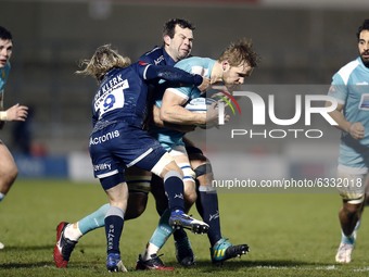  Worchesters Justin Clegg is brought down by Sales FaF de Klerk     during the Gallagher Premiership match between Sale Sharks and Worcester...
