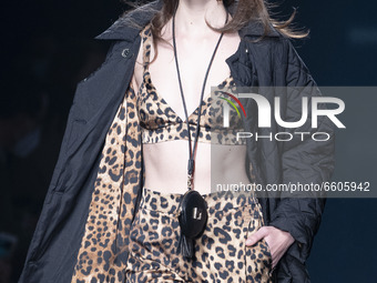 A model walks the runway at the Maite by Lola Casademunt fashion show during Mercedes Benz Fashion Week Madrid April 2021 at Ifema on April...