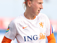 Sari van Veenendaal of Netherlands during the warm up prior International Friendly Women match between Spain v Netherlands at the Estadio Mu...