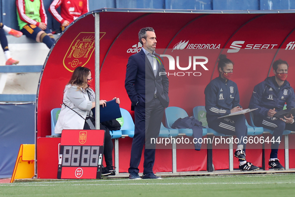 Luis de la Fuente of Spain during the International Friendly Women match between Spain v Netherlands at the Estadio Municipal Antonio Lorenz...
