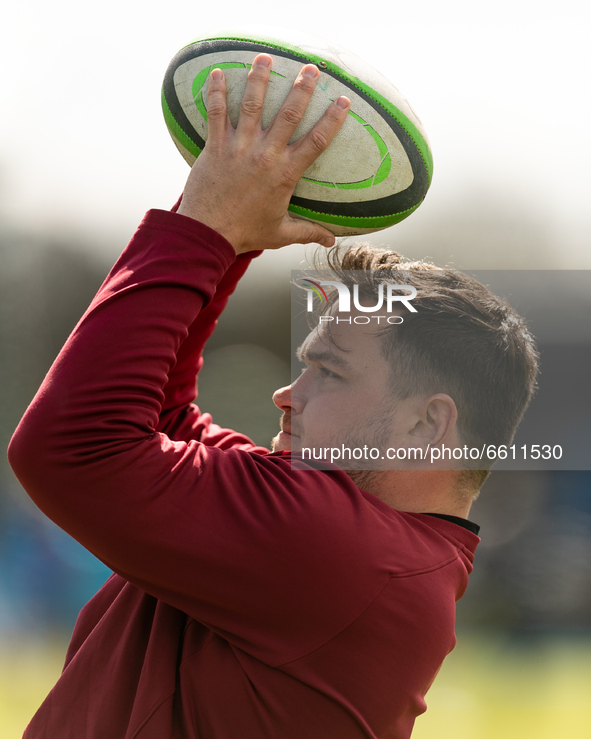 Jamie George of Saracens warms up ahead to the Greene King IPA Championship match between Saracens and Bedford Blues at Allianz Park, London...