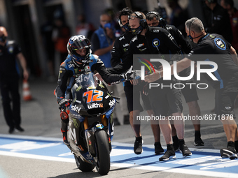 Marco Bezzecchi (#72) of Italy and Sky Racing Team VR46 Kalex greets his team during the qualifying of Gran Premio Red Bull de España at Cir...