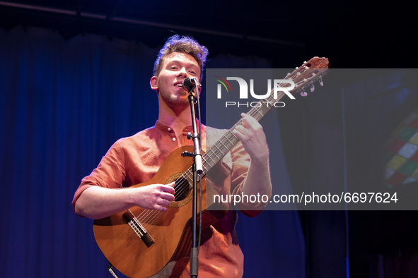 the singer Jesus Rendon during his performance at the Munoz Seca Theater in Madrid, Spain, on May 9, 2021. 