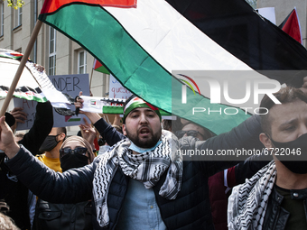Palestinians and Poles (mostly from unions, left-wing organizations or anarchists) gathered in Warsaw, Poland, on May 15, 2021 in a protest...