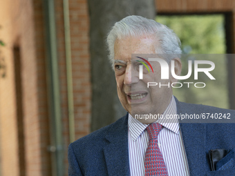 The writer Mario Vargas Llosa during the presentation of the book 'Sin complejos', at the Eugenio Trias Municipal Library, on 21 May, 2021 i...