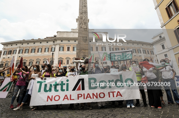 Employees of the Italian airline Alitalia are taking part in a demonstration in front of the Chamber of Deputies (Piazza Montecitorio) in Ro...