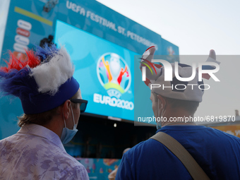 Russian supporters wait for a live stream ahead of the UEFA Euro 2020 Championship match between Denmark and Russia on June 21, 2021 at Fan...