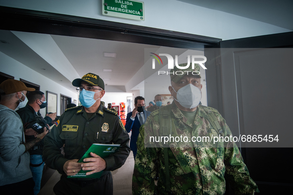 Colombia's police Major General Jorge Luis Vargas and Commander of Colombian army General Luis Fernando Navarro arrive as Colombia's high br...