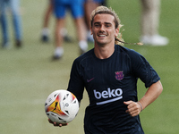 Antoine Griezmann of Barcelona during the warm-up before the pre-season friendly match between FC Barcelona and Girona FC at Estadi Johan Cr...