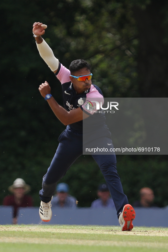 Thilan Walallawtia of Middlesex bowls during the Royal London One Day Cup match between Middlesex County Cricket Club and Durham County Cric...