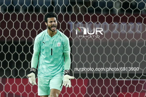 (1) Mohamed ELSHENAWY the goalkeeper of Team Egypt reacts during the Men's Group C match between Australia and Egypt on day five of the Toky...