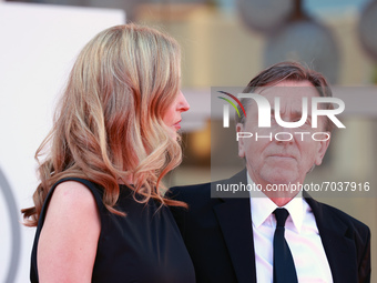 Nikki Butler and Tim Roth attends the red carpet of the movie 