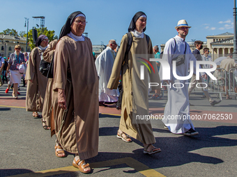 Nuns arrive to the closing mass on 52nd International Eucharistic Congress at 12. Sept. 2021, Budapest, Hungary. (