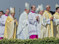 Pope Francis and cardinal Peter Erdő finish the closing mass on 52nd International Eucharistic Congress at 12. Sept. 2021, Budapest, Hungary...