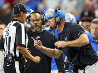 Detroit Lions head coach Dan Campbell argues with Down Judge Kent Payne (79) during an NFL football game between the Detroit Lions and the S...