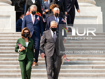 House Speaker Nancy Pelosi (D-CA) (bottom left), House Minority Leader Kevin McCarthy (R-CA) (top left), Senate Majority Leader Chuck Schume...