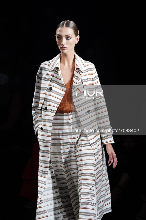 A model walks the runway at the Pertegaz   fashion show during Mercedes Benz Fashion Week Madrid September 2021 at IFEMA  on September 17, 2...