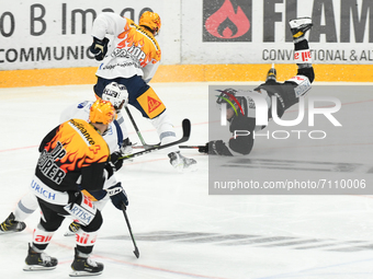 RAPHAEL HERBURGER Lugano Hockey HC Lugano Vs. EV Zug National League season 2021/2022 on 21 September 2021 in Corner Arena in Lugano, Swizze...