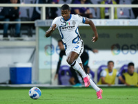 Denzel Dumfries of FC Internazionale during the Serie A match between ACF Fiorentina and FC Internazionale at Stadio Artemio Franchi, Floren...