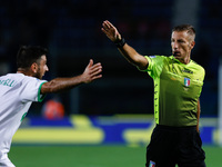 Francesco Magnanelli (U.S. Sassuolo) protests with the referee Davide Massa during the Italian football Serie A match Atalanta BC vs US Sass...